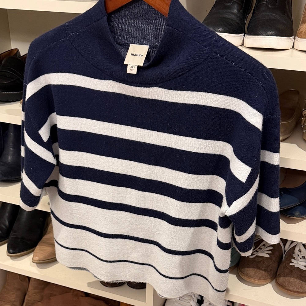Anthropologie - Maeve Navy and White Striped Mock Neck 3-4 sleeve  Sweater